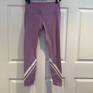 Tory Sport lilac chevron work out legging